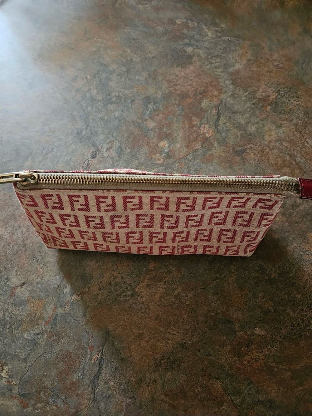 Vintage Fendi Small Pouch with Burgundy Leather Logo Patch and Beige Lining - Picture 2 of 9